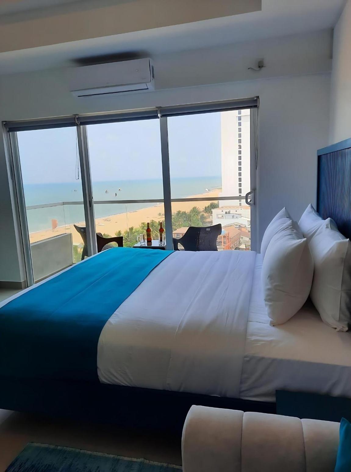 Negombo Ocean Breeze - Bliss On The Beach Luxury Apartments By Serendib Vacation Ngoại thất bức ảnh