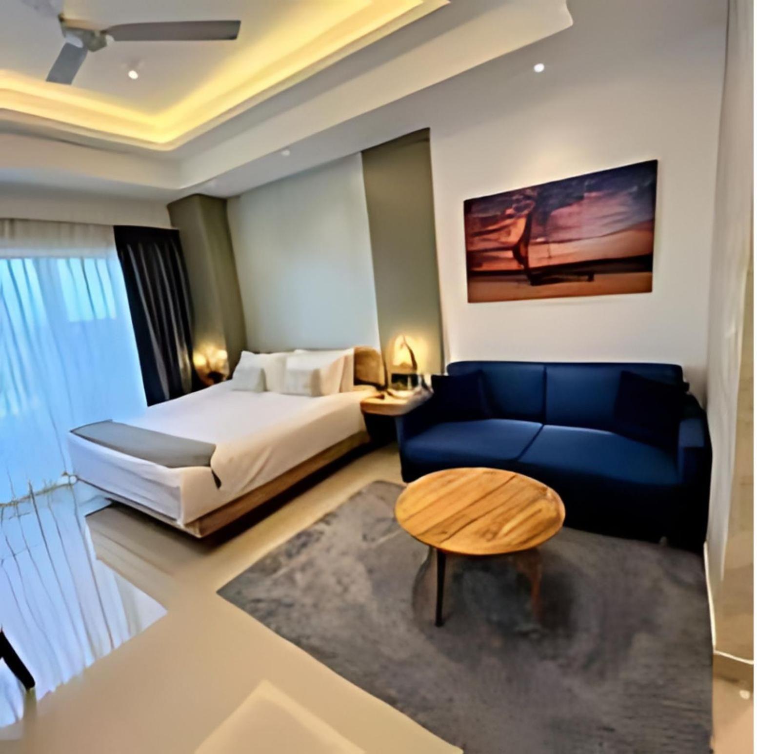 Negombo Ocean Breeze - Bliss On The Beach Luxury Apartments By Serendib Vacation Ngoại thất bức ảnh