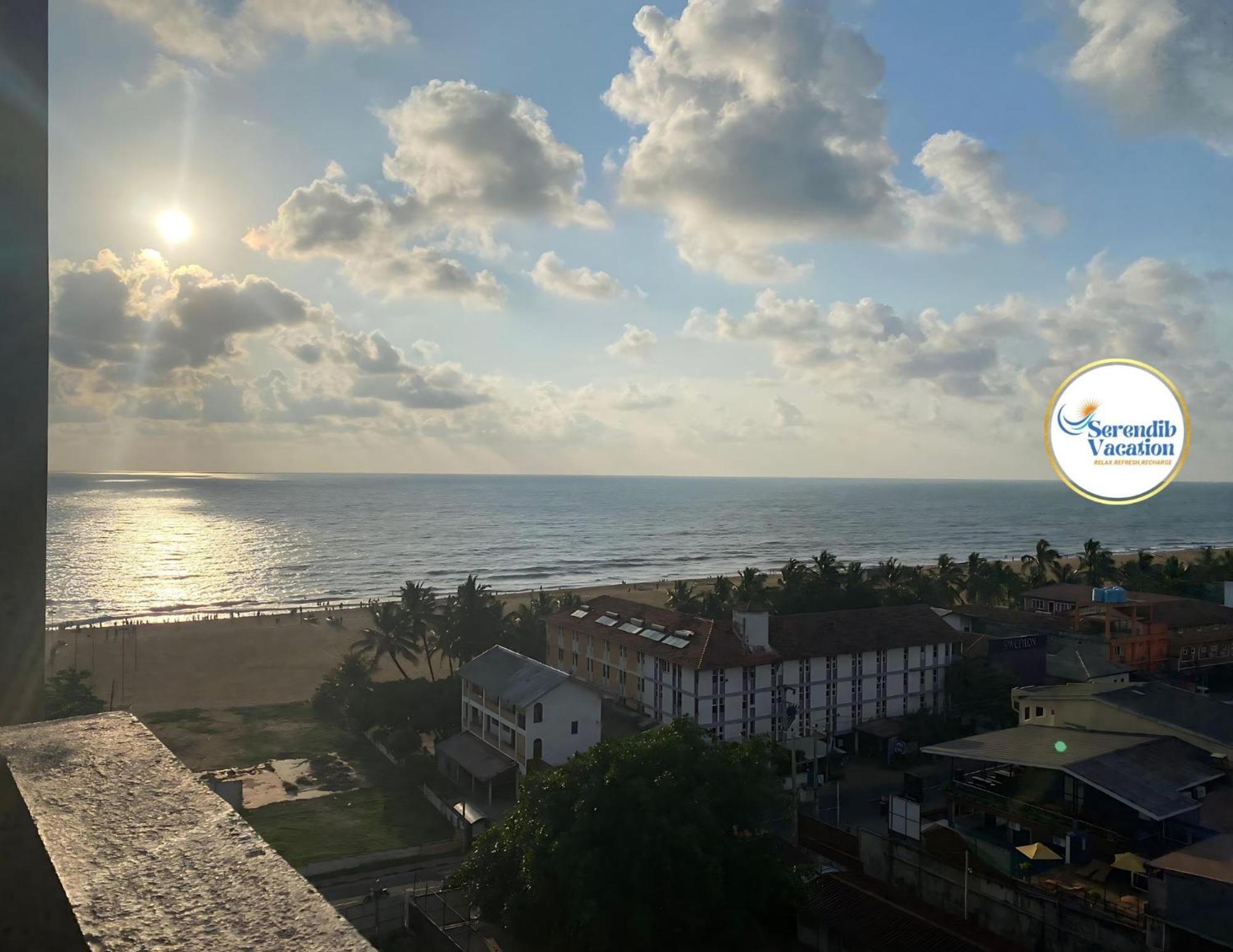 Negombo Ocean Breeze - Bliss On The Beach Luxury Apartments By Serendib Vacation Ngoại thất bức ảnh