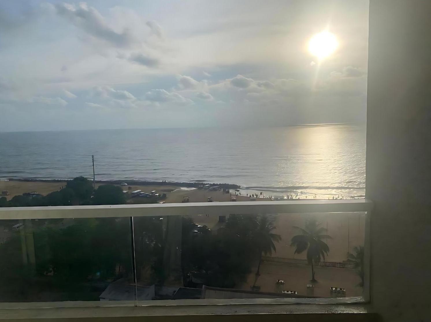 Negombo Ocean Breeze - Bliss On The Beach Luxury Apartments By Serendib Vacation Ngoại thất bức ảnh