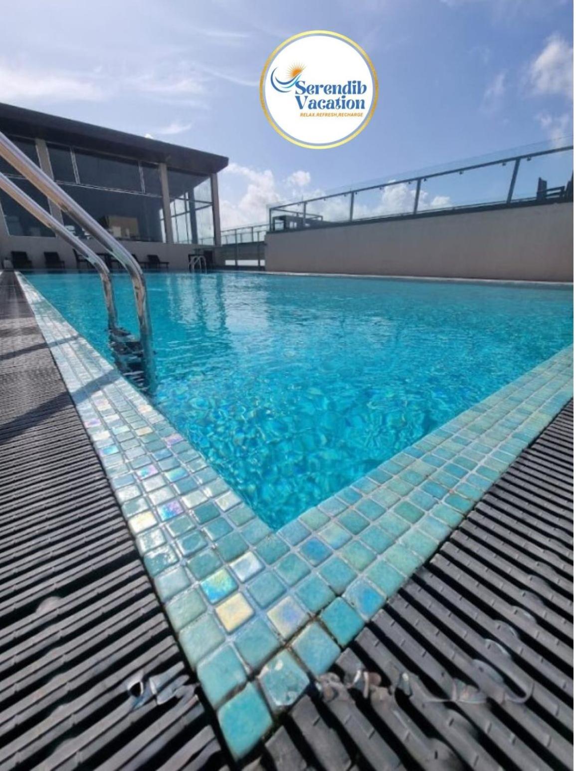 Negombo Ocean Breeze - Bliss On The Beach Luxury Apartments By Serendib Vacation Ngoại thất bức ảnh